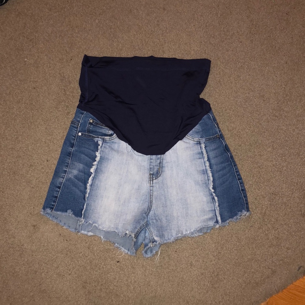 Maternity Shorts 2 toned.